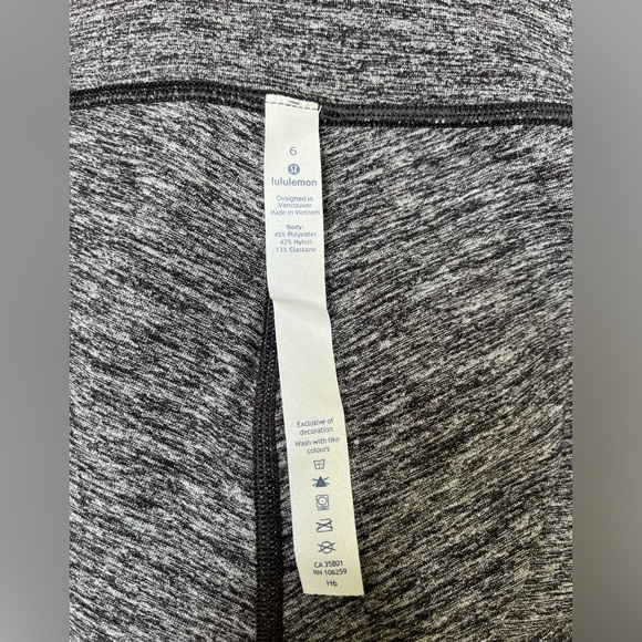 Lululemon Wunder Under Hi-Rise - Heathered Black Luon Athletic Size 6 - Picture 4 of 5
